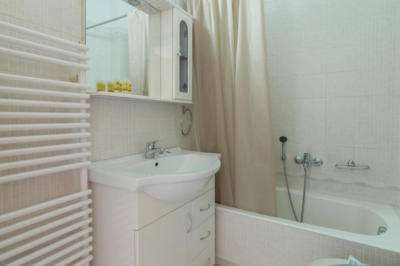Comfort Apartment In Koukaki Athén Kültér fotó